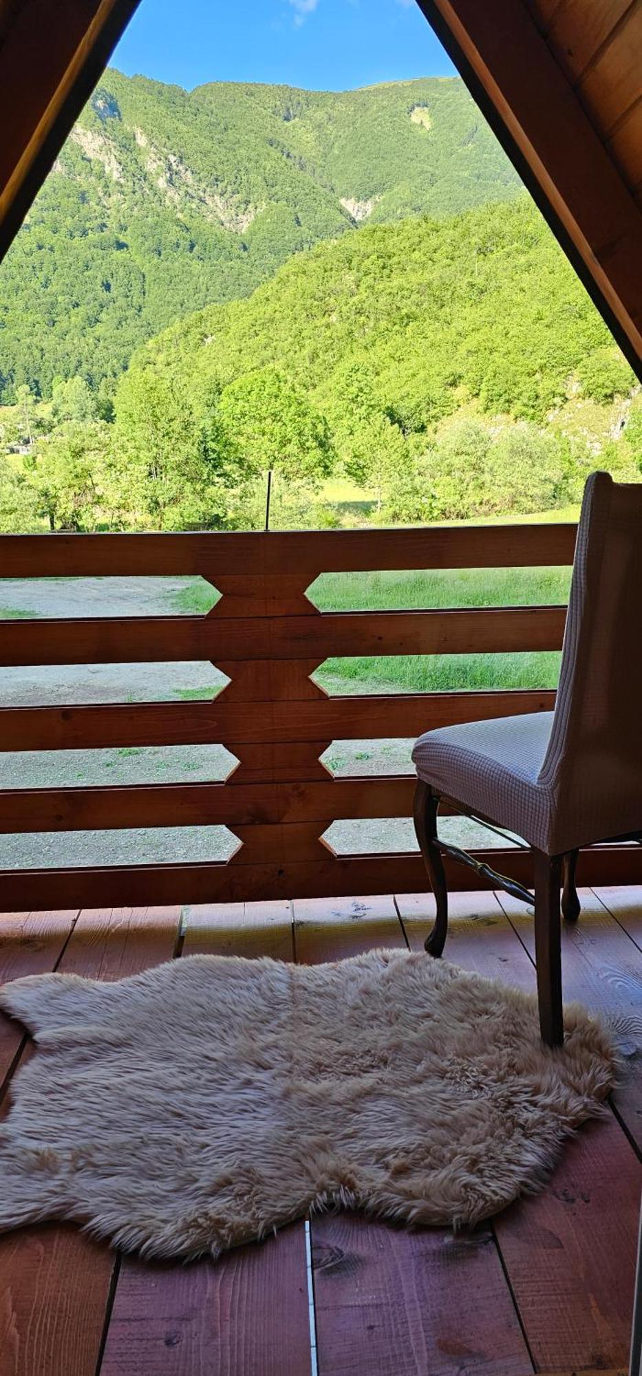 Villa Ekoo Katun Jezerca Vuthaj Exterior foto